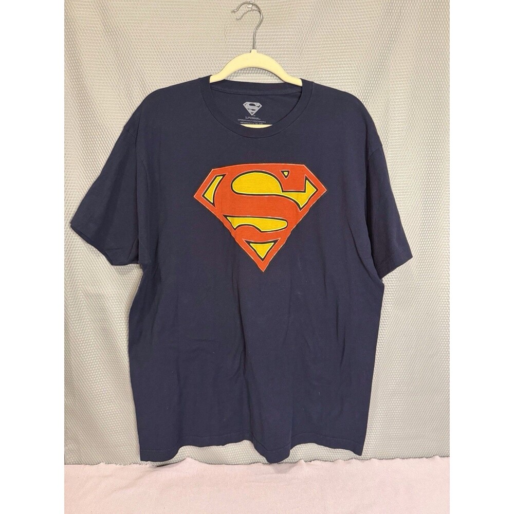 Men’s Superman Navy Blue Graphic Print Short Sleeve Pullover T-Shirt Sz XL